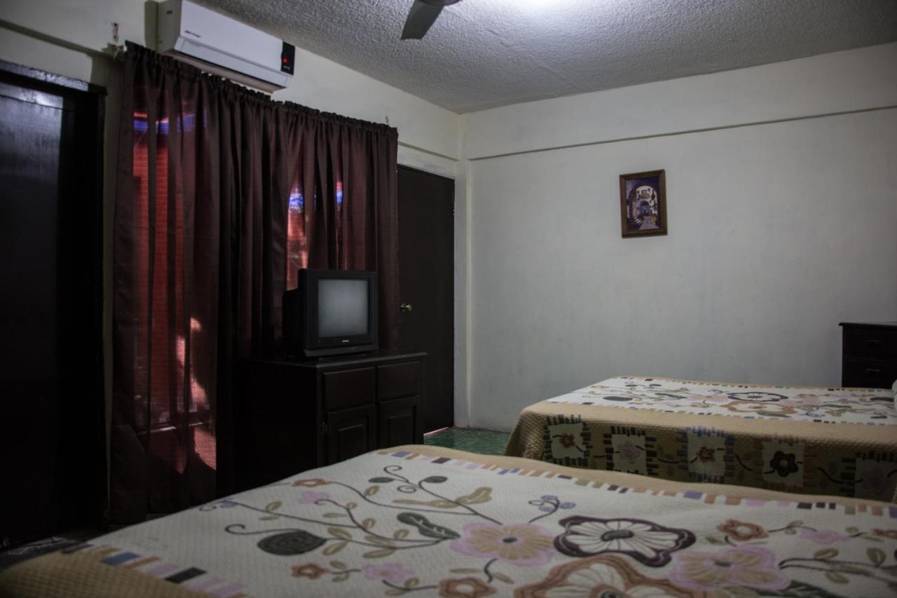 Hotel Posada Del Cortez Ла Пас Екстериор снимка